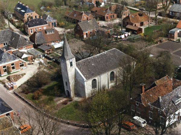 Feerwerd luchtfoto